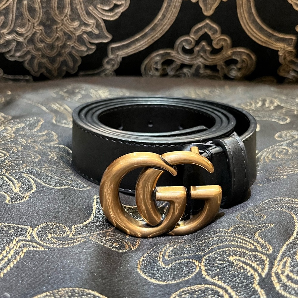 Gucci Black Belt with Gold GG Buckle